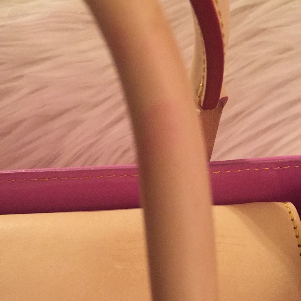 Dooney & Bourke Vernis Tote - Picture 6 of 8